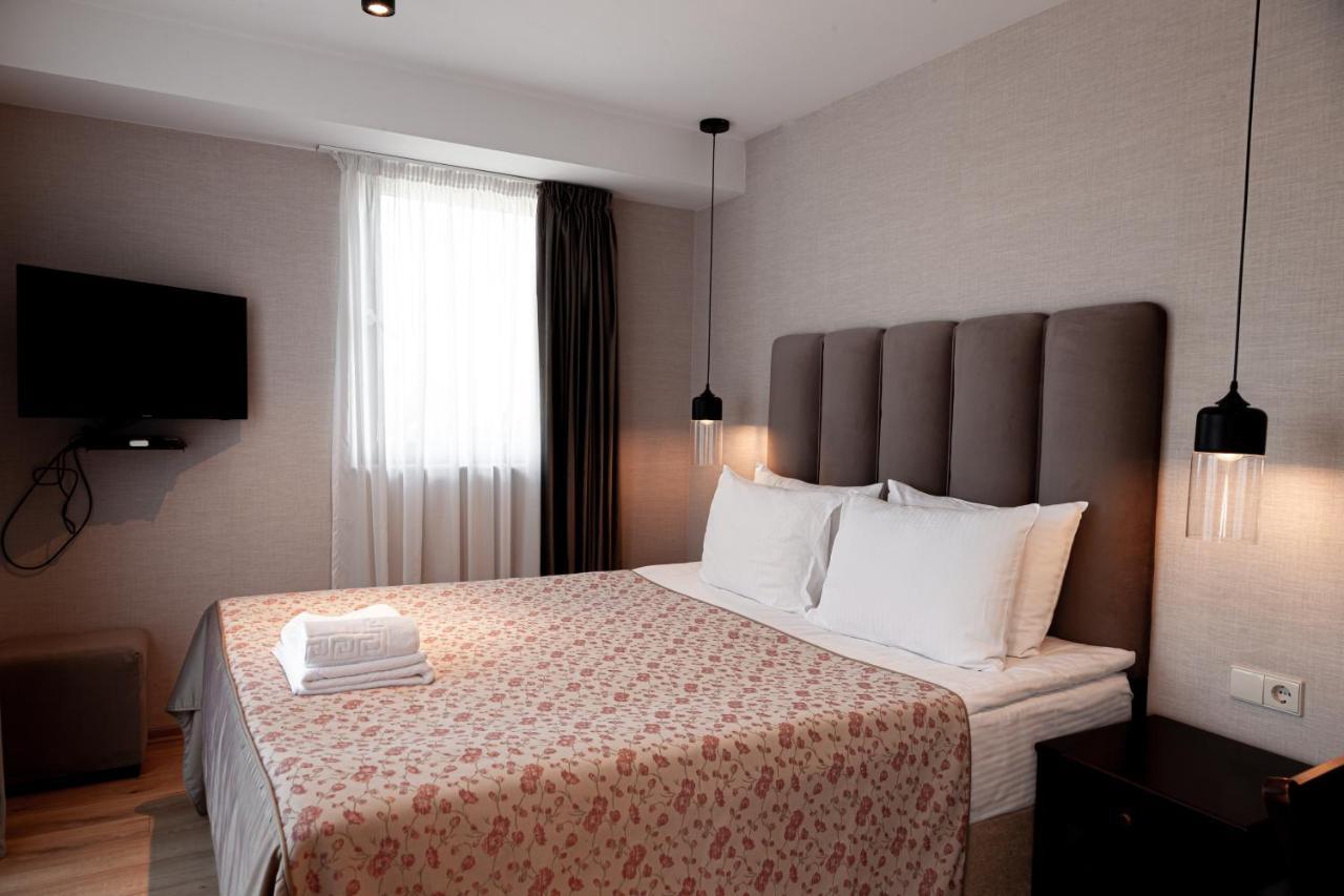 Hotel Winoterra Tbilisi Bagian luar foto
